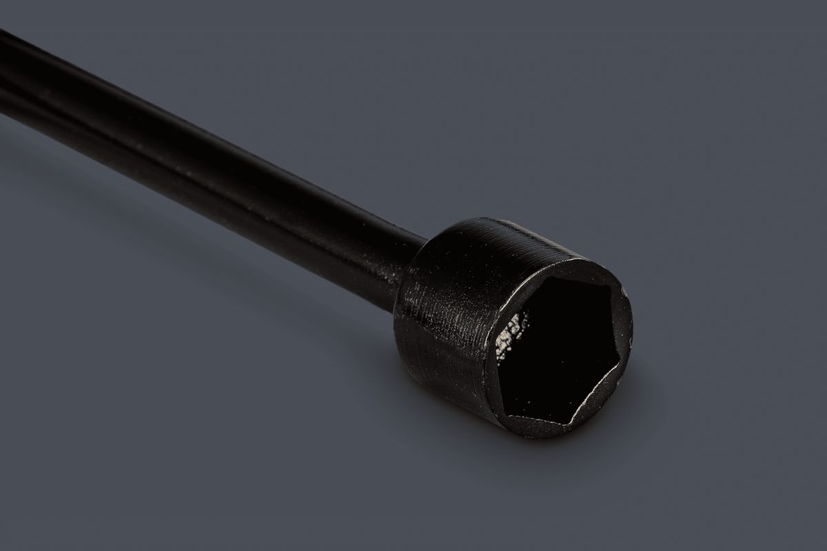 Llave Saca Rueda Cruz Reforzada 14 Pulgadas Negra QKL